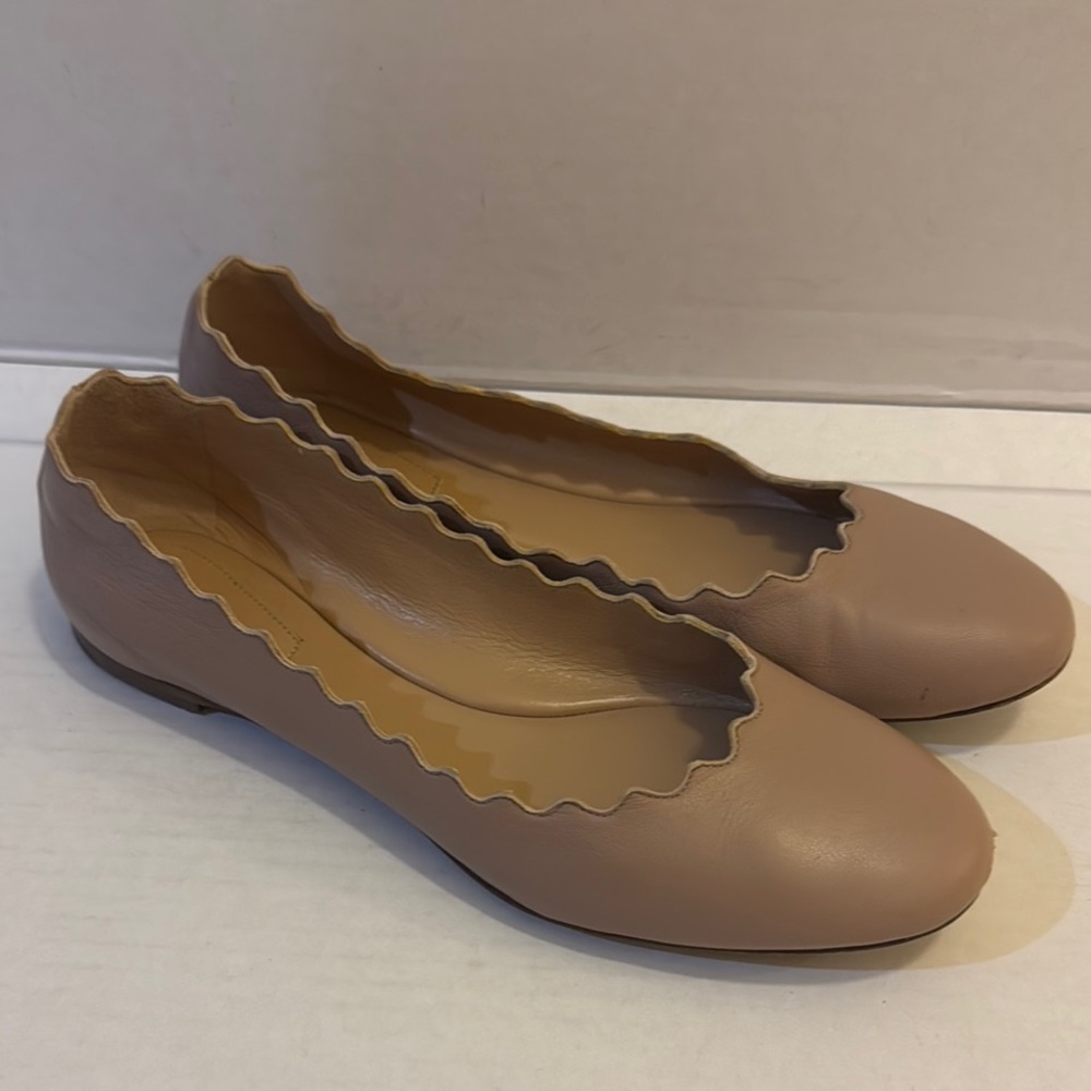 Chloe Lauren Ballerina Leather Scalloped Ballet Flats in Beige Size 38 - Picture 2 of 16